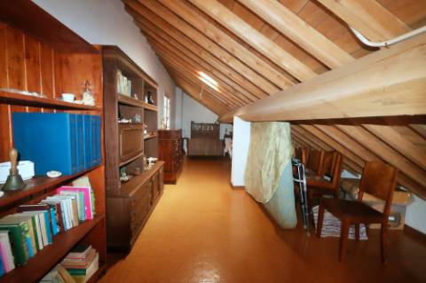 VENDA de VIVENDA - MORADIA com garagem, jardim e quintal - Santa Bárbara, Ribeira Grande, Ilha de São Miguel, Açores