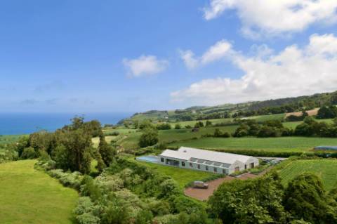VENDA de TERRENO com VISTA MAR - São Brás, Ribeira Grande, Ilha de São Miguel, Açores