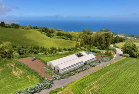 VENDA de TERRENO com VISTA MAR - São Brás, Ribeira Grande, Ilha de São Miguel, Açores