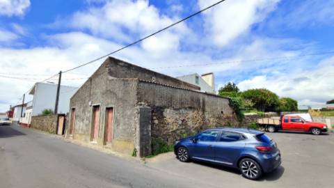Pequeno ARMAZÉM - ARRECADAÇÃO para ARRENDAR - Arrifes, Ponta Delgada, Ilha de São Miguel, Açores