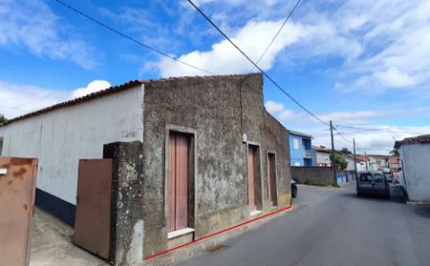 Pequeno ARMAZÉM - ARRECADAÇÃO para ARRENDAR - Arrifes, Ponta Delgada, Ilha de São Miguel, Açores