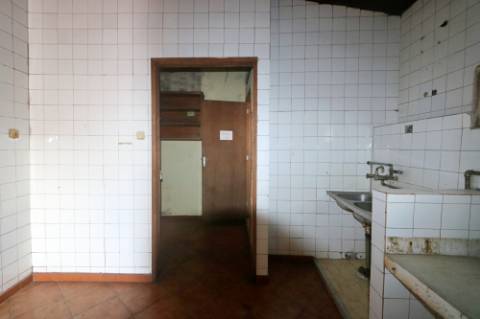 Pequeno ARMAZÉM - ARRECADAÇÃO para ARRENDAR - Arrifes, Ponta Delgada, Ilha de São Miguel, Açores