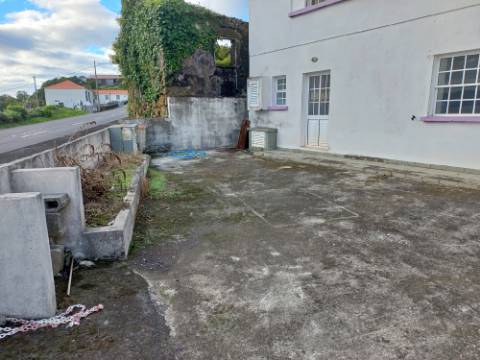 VENDA de APARTAMENTO T1 - Biscoitos, Calheta, Ilha de São Jorge, Açores