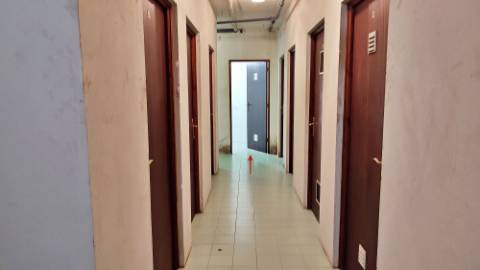 VENDA de ARRECADAÇÃO na cidade de Ponta Delgada (São José), Ilha de São Miguel, Açores