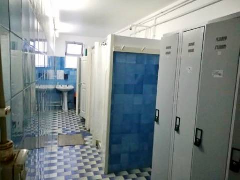 VENDA de PRÉDIO com 2 EDIFÍCIOS e 1 ARMAZÉM - Praia da Vitória, Ilha Terceira, Açores