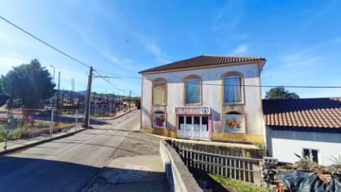 VENDA de ÁREA COMERCIAL - EDIFÍCIO - Achadinha, Nordeste, Ilha de São Miguel, Açores