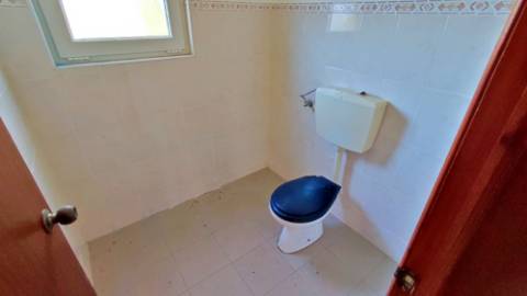 VENDA de ÁREA COMERCIAL - EDIFÍCIO - Achadinha, Nordeste, Ilha de São Miguel, Açores