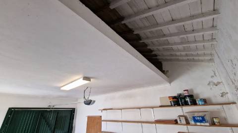 VENDA de MORADIA - VIVENDA T3+2 com Jardim e Garagem - Relva, Ponta Delgada, Ilha de São Miguel, Açores