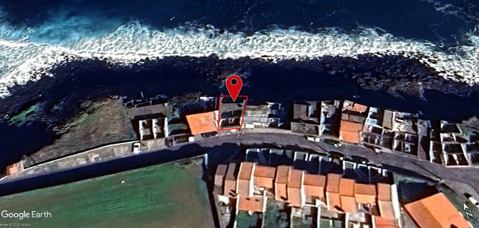 MORADIA em ruínas com VISTA MAR - Calhetas, Ribeira Grande, Ilha de São Miguel, Açores