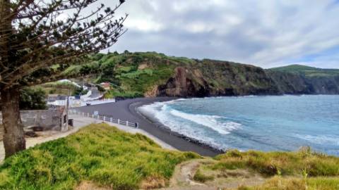 VENDA de TERRENO à beira-mar com PROJETO APROVADO - Mosteiros, Ponta Delgada, Ilha de São Miguel, Açores