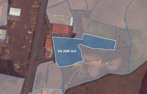 AMPLO TERRENO para projecto industrial junto ao Pico da Pedra, Ribeira Grande, Ilha de São Miguel, Açores