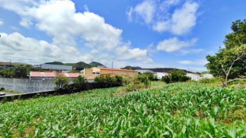 AMPLO TERRENO para projecto industrial junto ao Pico da Pedra, Ribeira Grande, Ilha de São Miguel, Açores