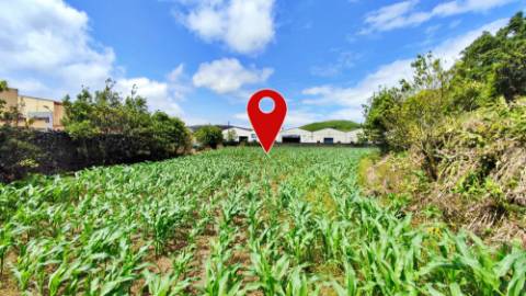 AMPLO TERRENO para projecto industrial junto ao Pico da Pedra, Ribeira Grande, Ilha de São Miguel, Açores