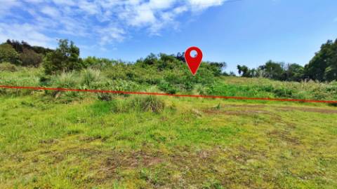 AMPLO TERRENO para projecto industrial junto ao Pico da Pedra, Ribeira Grande, Ilha de São Miguel, Açores