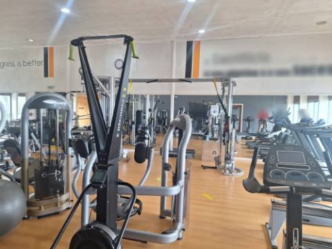 VENDA de Edifício - Comércio - Ginásio com amplo terreno - Ribeirinha, Horta, Ilha do Faial, Açores