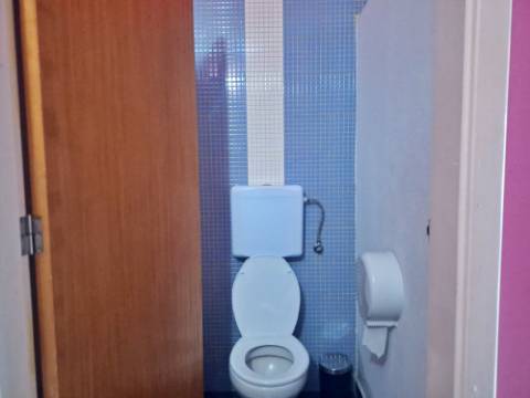 VENDA de Edifício - Comércio - Ginásio com amplo terreno - Ribeirinha, Horta, Ilha do Faial, Açores