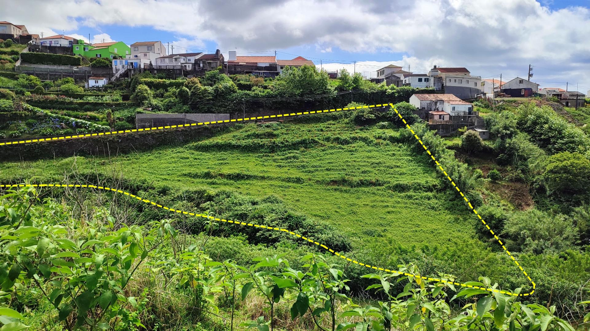 VENDA de TERRENO rústico - Ribeira Funda, Fenais da Ajuda, Ribeira Grande, Ilha de São Miguel, Açores