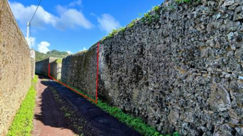 VENDA de AMPLO TERRENO (misto) com VISTA MAR - Livramento, Ponta Delgada, Ilha de São Miguel, Açores