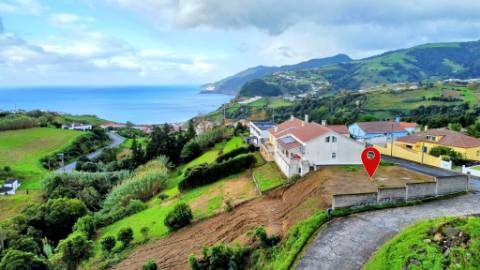 VENDA de TERRENO para CONSTRUÇÃO - Lomba do Alcaide, Povoação, Ilha de São Miguel, Açores