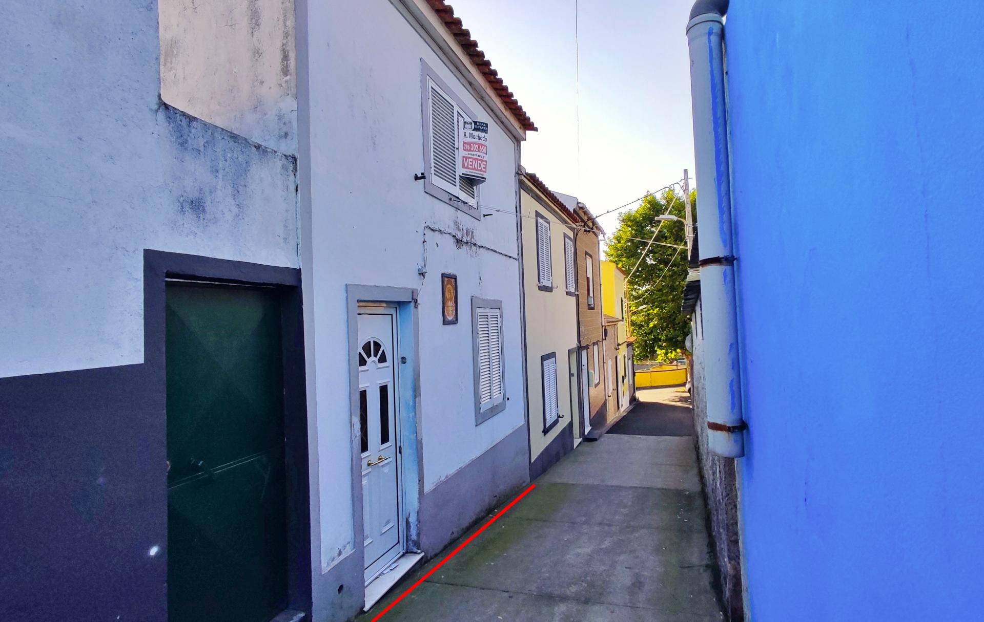 VENDA de CASA - MORADIA T2 - Livramento, Ponta Delgada, Ilha de São Miguel, Açores