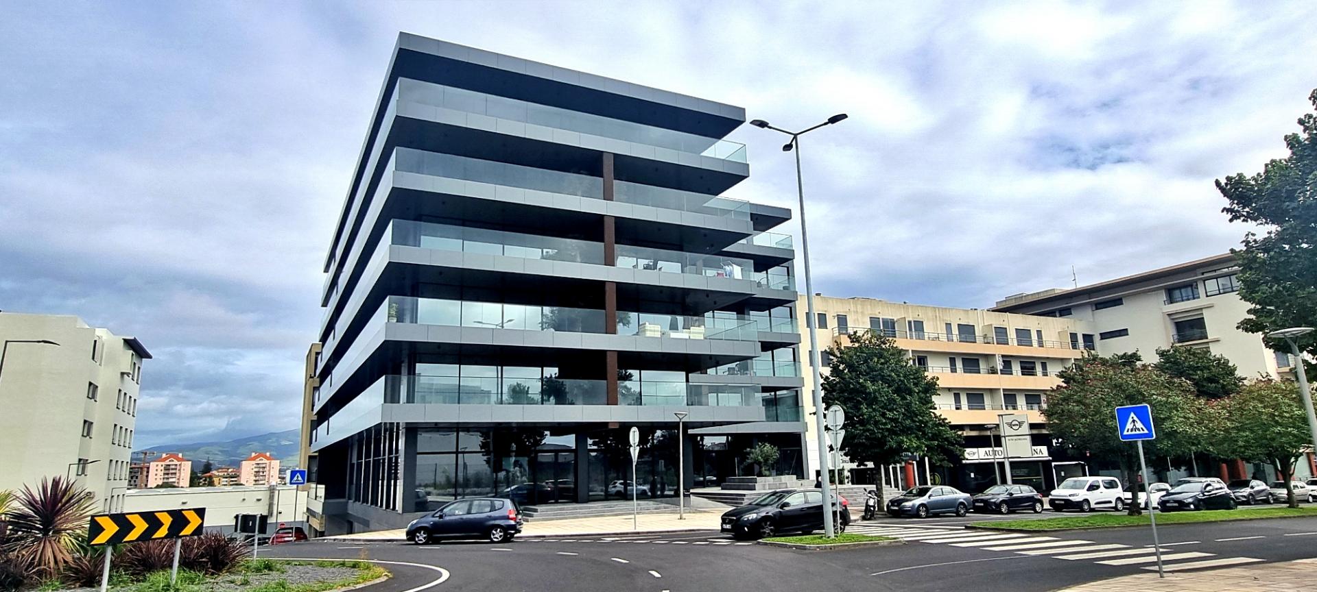 APARTAMENTO T2 NOVO para ARRENDAR - São Pedro, Ponta Delgada, Ilha de São Miguel, Açores