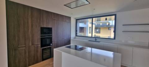 APARTAMENTO T2 NOVO para ARRENDAR - São Pedro, Ponta Delgada, Ilha de São Miguel, Açores