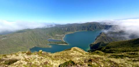 VENDA de AMPLO TERRENO junto à Lagoa do Fogo, Água de Alto, Vila Franca do Campo, São Miguel, Açores