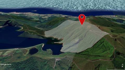 VENDA de AMPLO TERRENO junto à Lagoa do Fogo, Água de Alto, Vila Franca do Campo, São Miguel, Açores