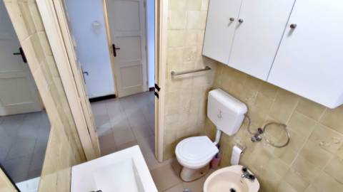 APARTAMENTO T4 para VENDA - Cidade de Ponta Delgada (São Pedro), Ilha de São Miguel, Açores