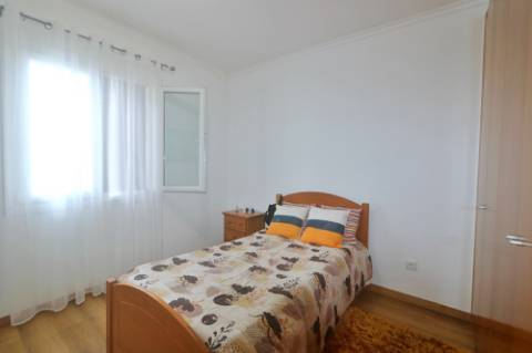 VENDA de APARTAMENTO T2 com VARANDA e VISTA MAR - Quintas do Mar, Ribeira Grande, Ilha de São Miguel, Açores