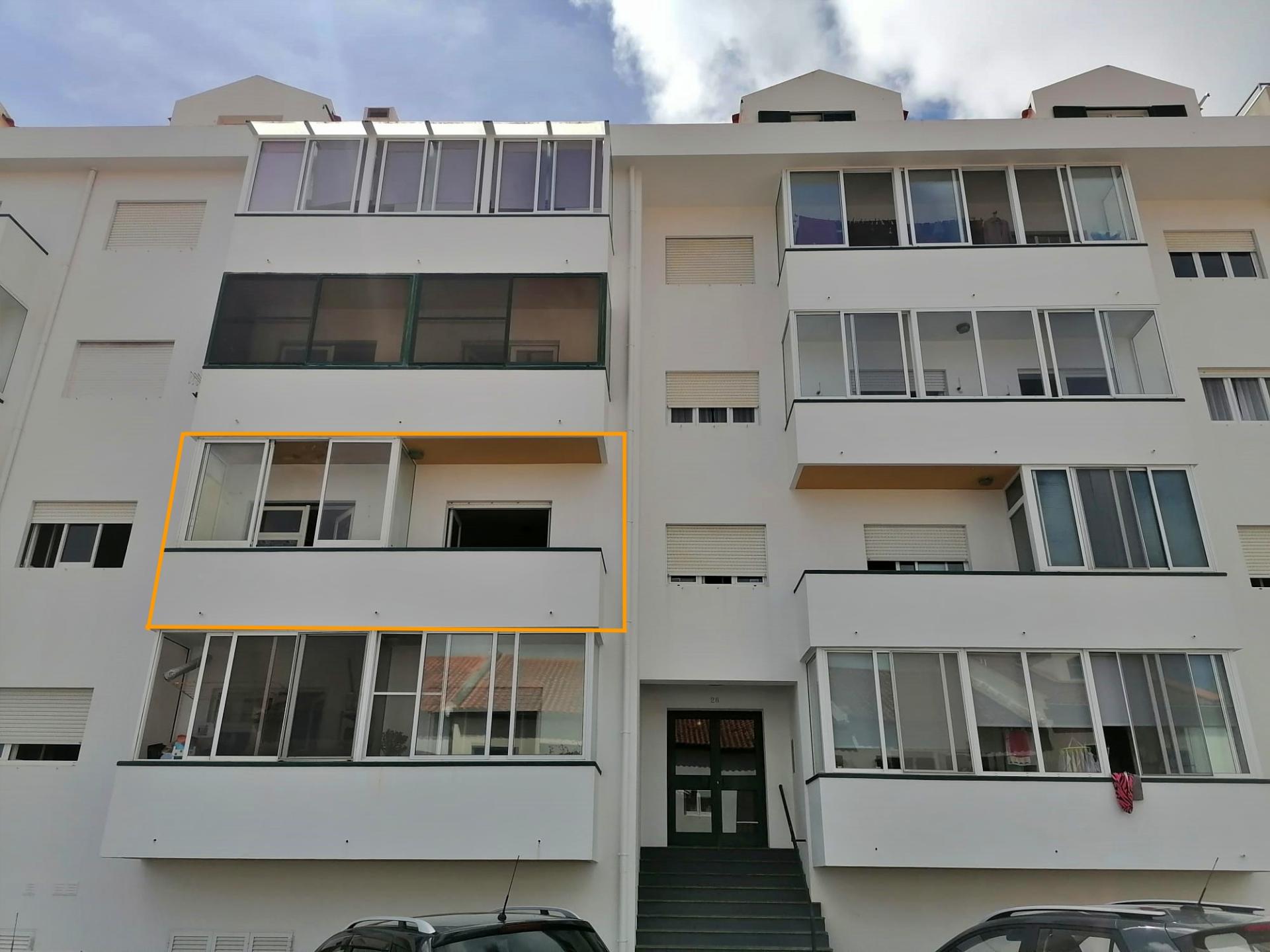 APARTAMENTO T1 MOBILADO para ARRENDAR - Ponta Delgada (São Sebastião), São Miguel, Açores