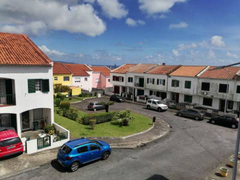 APARTAMENTO T1 MOBILADO para ARRENDAR - Ponta Delgada (São Sebastião), São Miguel, Açores