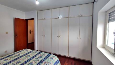 APARTAMENTO T1 MOBILADO para ARRENDAR - Ponta Delgada (São Sebastião), São Miguel, Açores