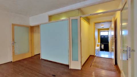 VENDA de APARTAMENTO T1+1 - Cidade de Ponta Delgada (São Pedro), Ilha de São Miguel, Açores