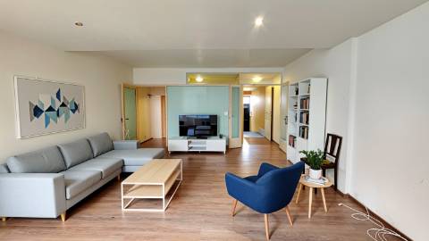 VENDA de APARTAMENTO T1+1 - Cidade de Ponta Delgada (São Pedro), Ilha de São Miguel, Açores