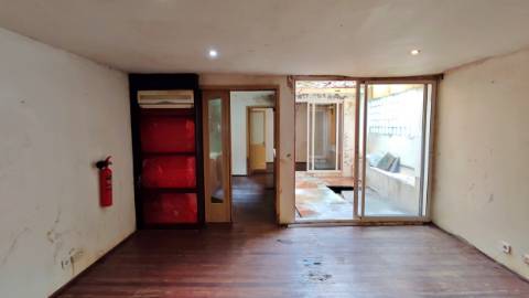 VENDA de APARTAMENTO T1+1 - Cidade de Ponta Delgada (São Pedro), Ilha de São Miguel, Açores