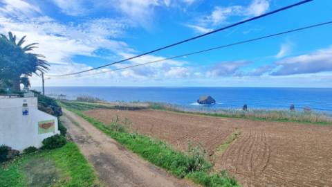 VENDA de MORADIA - VIVENDA com VISTA MAR nos Mosteiros, Ponta Delgada, Ilha de São Miguel, Açores