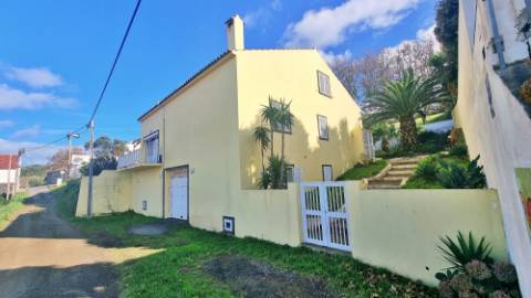 VENDA de MORADIA - VIVENDA com VISTA MAR nos Mosteiros, Ponta Delgada, Ilha de São Miguel, Açores