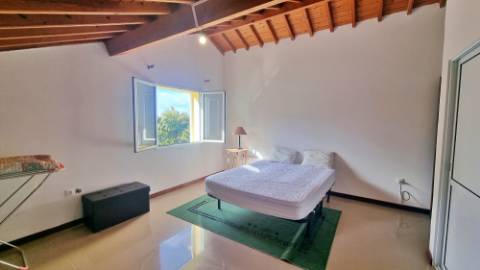 VENDA de MORADIA - VIVENDA com VISTA MAR nos Mosteiros, Ponta Delgada, Ilha de São Miguel, Açores