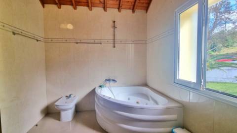 VENDA de MORADIA - VIVENDA com VISTA MAR nos Mosteiros, Ponta Delgada, Ilha de São Miguel, Açores