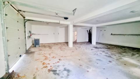 VENDA de MORADIA - VIVENDA com VISTA MAR nos Mosteiros, Ponta Delgada, Ilha de São Miguel, Açores