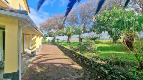 VENDA de MORADIA - VIVENDA com VISTA MAR nos Mosteiros, Ponta Delgada, Ilha de São Miguel, Açores