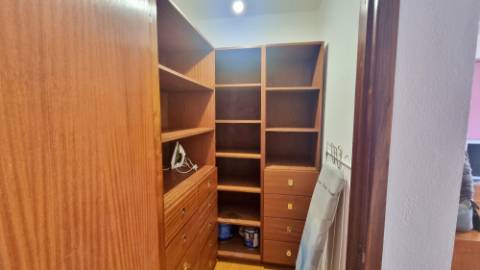 APARTAMENTO T3 MOBILADO para ARRENDAR na cidade de Ponta Delgada (São José), Ilha de São Miguel, Açores