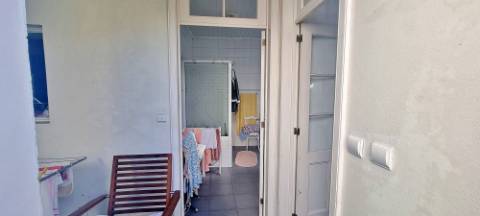 Cessão de Quinhão Hereditário com AMPLO EDIFÍCIO no centro histórico Ponta Delgada, Ilha São Miguel, Açores