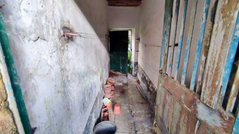 AMPLO EDIFÍCIO - MORADIA com QUINTAL no centro histórico Ponta Delgada, Ilha São Miguel, Açores