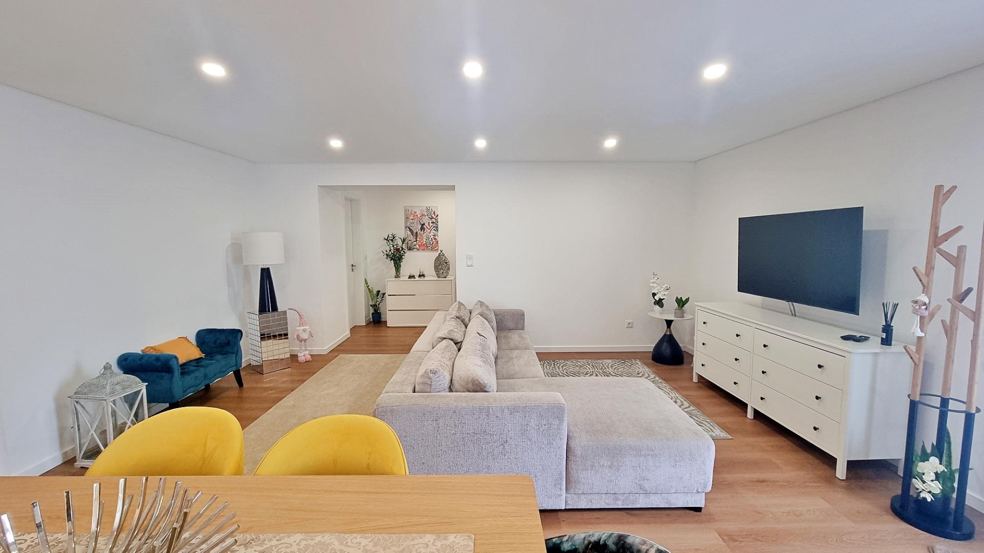 VENDA de APARTAMENTO T2 como NOVO - centro cidade Ponta Delgada (São José), Ilha São Miguel, Açores