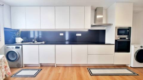 VENDA de APARTAMENTO T2 como NOVO - centro cidade Ponta Delgada (São José), Ilha São Miguel, Açores