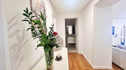 VENDA de APARTAMENTO T2 como NOVO - centro cidade Ponta Delgada (São José), Ilha São Miguel, Açores