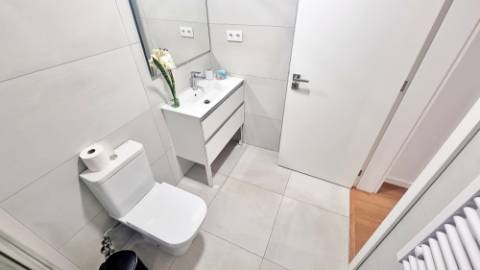 VENDA de APARTAMENTO T2 como NOVO - centro cidade Ponta Delgada (São José), Ilha São Miguel, Açores
