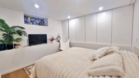 VENDA de APARTAMENTO T2 como NOVO - centro cidade Ponta Delgada (São José), Ilha São Miguel, Açores